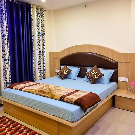 Mohan Home Stay ดัลเฮาซี ภายนอก รูปภาพ