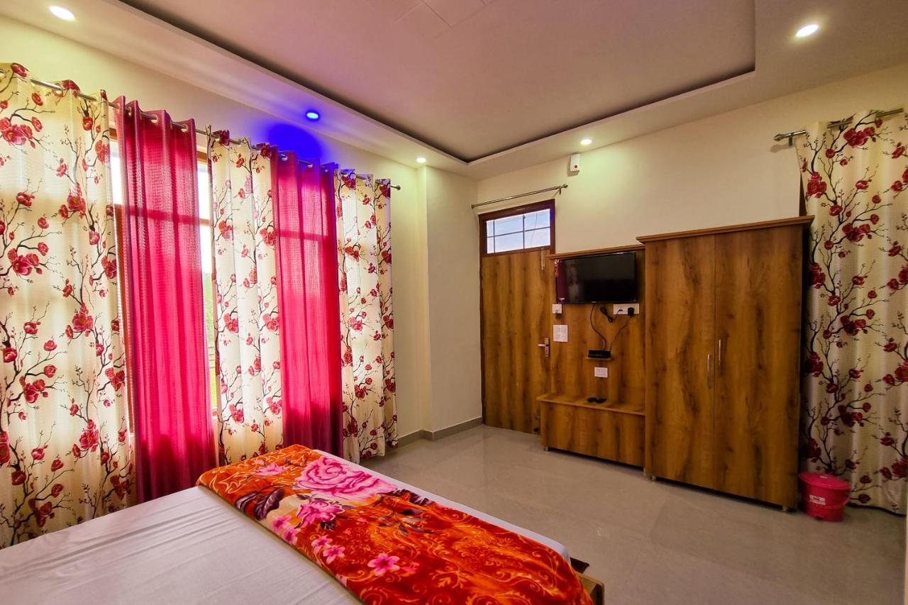 Mohan Home Stay ดัลเฮาซี ภายนอก รูปภาพ