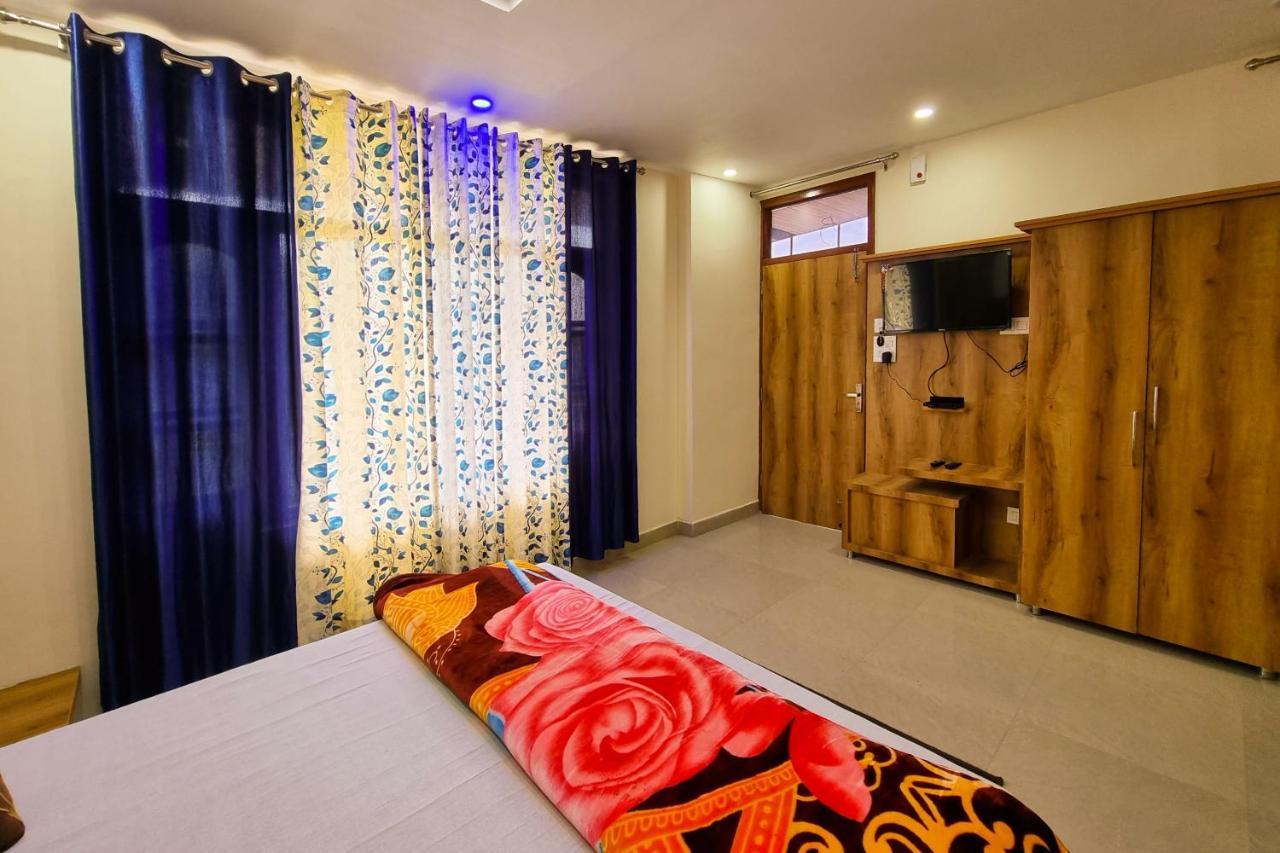 Mohan Home Stay ดัลเฮาซี ภายนอก รูปภาพ